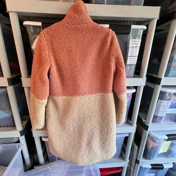 BCBG Coat - Small - Picture 3 of 4